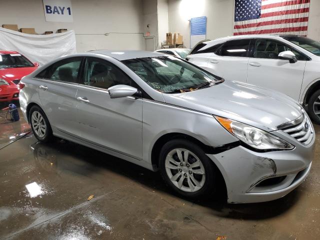 Photo 4 from auction – 2011 HYUNDAI SONATA GLS with VIN 5NPEB4AC3BH074065