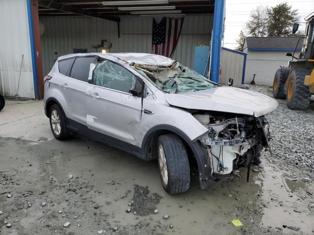 Photo 4 from auction – 2018 FORD ESCAPE SE with VIN 1FMCU0GD0JUA58027