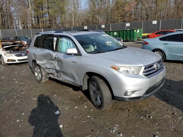 Photo 4 from auction – 2013 TOYOTA HIGHLANDER with VIN 5TDDK3EH3DS201602