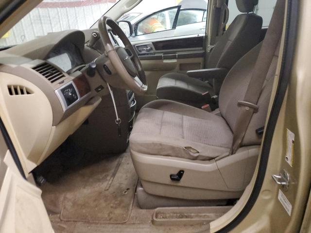 Photo 7 from auction – 2010 CHRYSLER TOWN & COU with VIN 2A4RR5D19AR452074