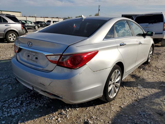Photo 4 from auction – 2011 HYUNDAI SONATA SE with VIN 5NPEC4AC5BH090622