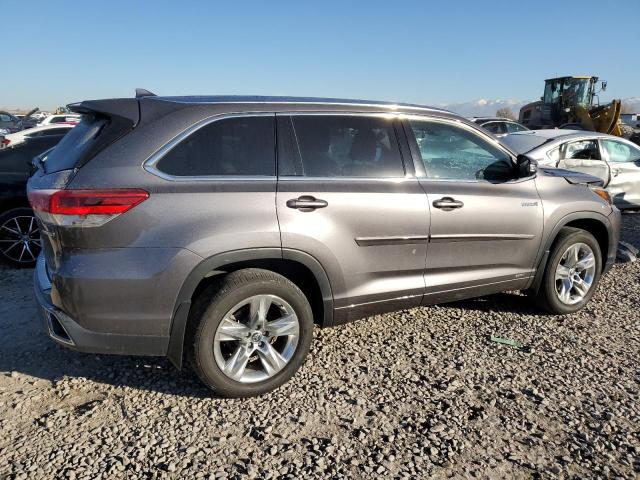 Photo 3 from auction – 2018 TOYOTA HIGHLANDER with VIN 5TDDGRFH1JS043582