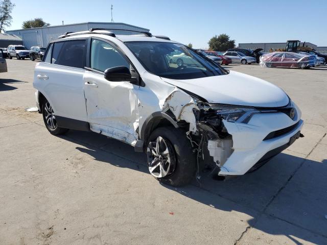 Photo 4 from auction – 2017 TOYOTA RAV4 LE with VIN JTMZFREV9HJ101123