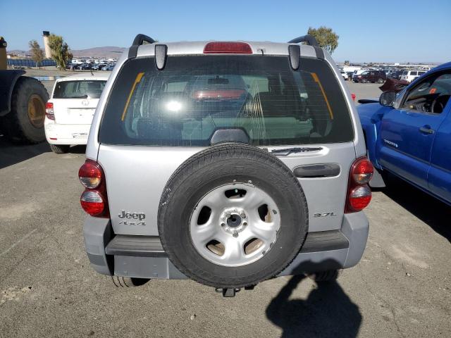 Photo 6 from auction – 2005 JEEP LIBERTY SP with VIN 1J4GL48K65W631921