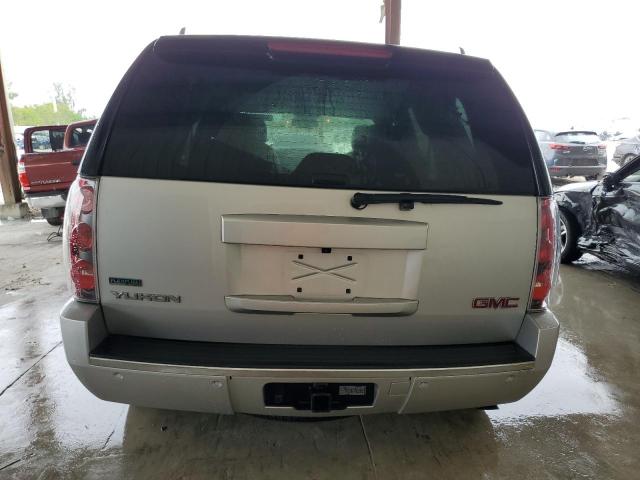 Photo 6 from auction – 2010 GMC YUKON DENA with VIN 1GKUCEEF0AR269068