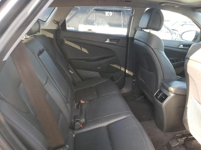 Photo 10 from auction – 2018 HYUNDAI TUCSON VAL with VIN KM8J3CA28JU686792