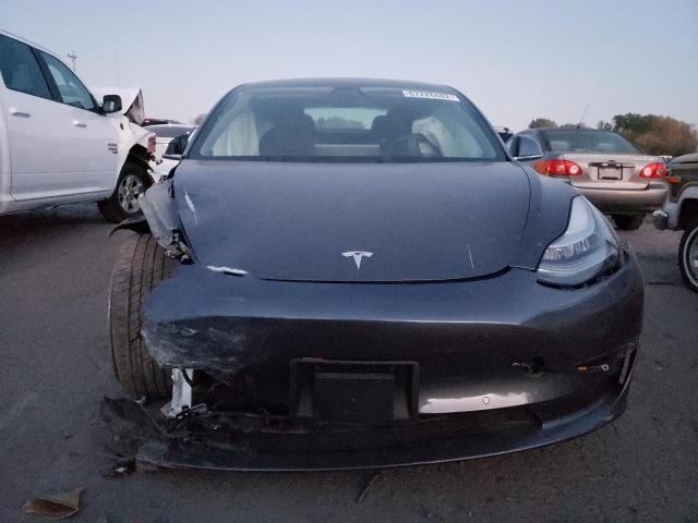 Photo 5 from auction – 2018 TESLA MODEL 3 with VIN 5YJ3E1EB6JF090868