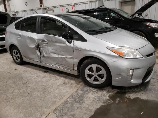 Photo 4 from auction – 2013 TOYOTA PRIUS with VIN JTDKN3DU0D1656210
