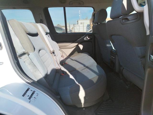 Photo 11 from auction – 2005 NISSAN PATHFINDER with VIN 5N1AR18W05C738097