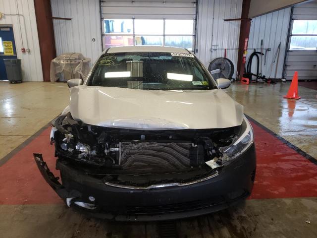 Photo 5 from auction – 2017 KIA FORTE LX with VIN 3KPFK4A7XHE039463