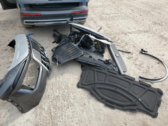 Photo 13 from auction – 2021 AUDI Q7 PREMIUM with VIN WA1LJAF78MD018601