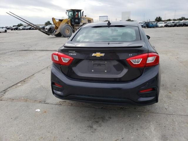 Photo 6 from auction – 2017 CHEVROLET CRUZE LT with VIN 1G1BE5SM6H7261815
