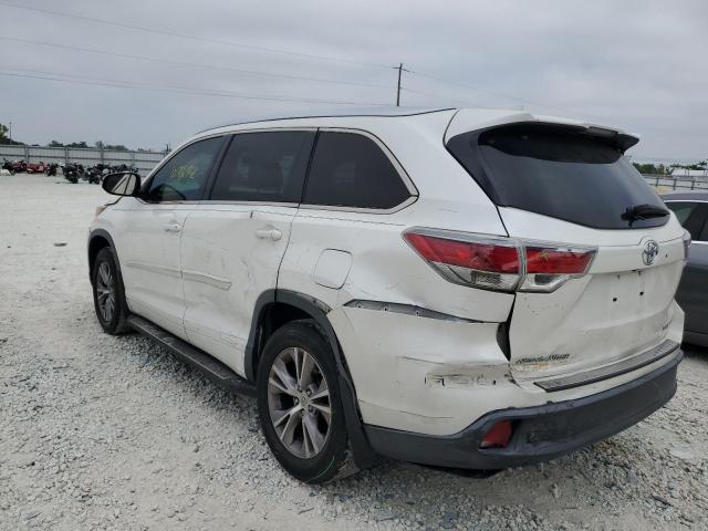 Photo 2 from auction – 2015 TOYOTA HIGHLANDER with VIN 5TDJKRFH0FS082995
