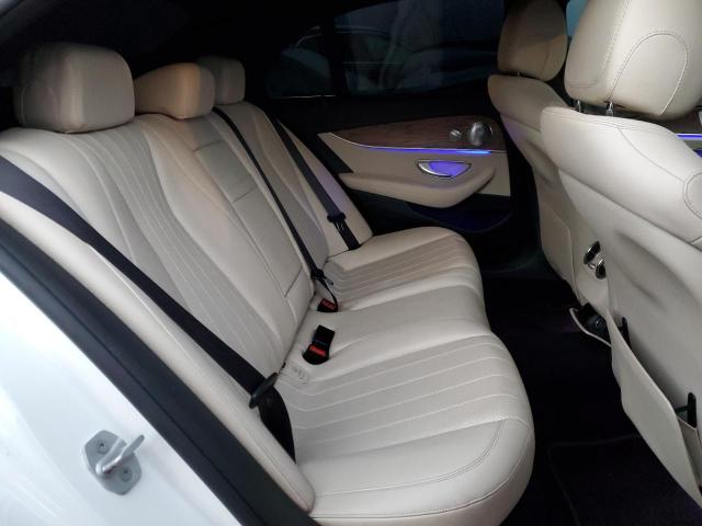 Photo 10 from auction – 2017 MERCEDES-BENZ E 300 4MAT with VIN WDDZF4KB2HA007622
