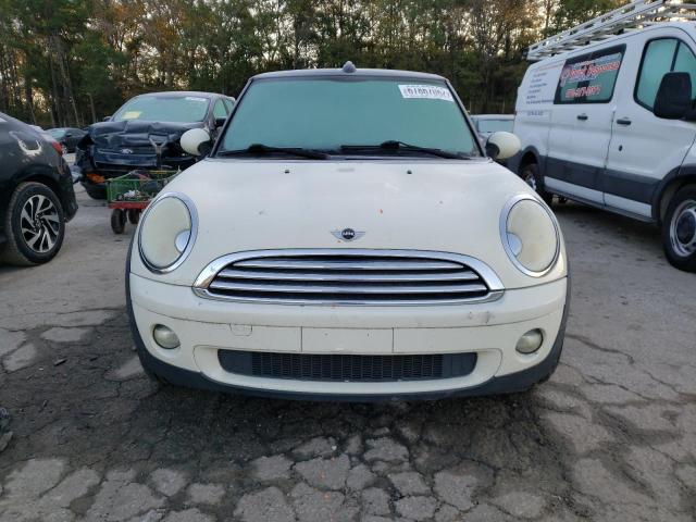Photo 5 from auction – 2009 MINI COOPER with VIN WMWMR33509TU95552
