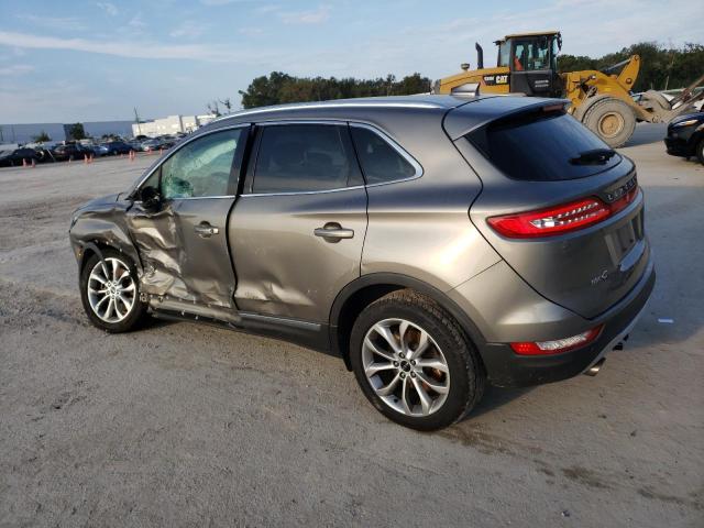 Photo 2 from auction – 2017 LINCOLN MKC SELECT with VIN 5LMCJ2C98HUL02410