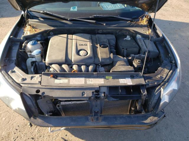 Photo 11 from auction – 2012 VOLKSWAGEN PASSAT SEL with VIN 1VWCH7A38CC015966