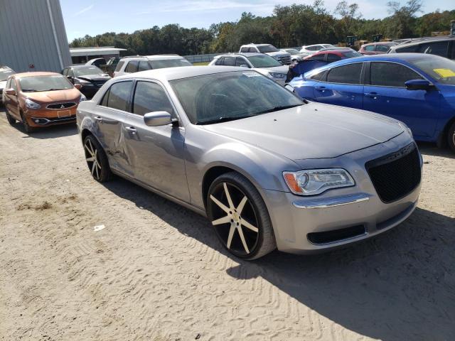 Foto 4 de la subasta – 2013 CHRYSLER 300 con VIN 2C3CCAAG6DH607001