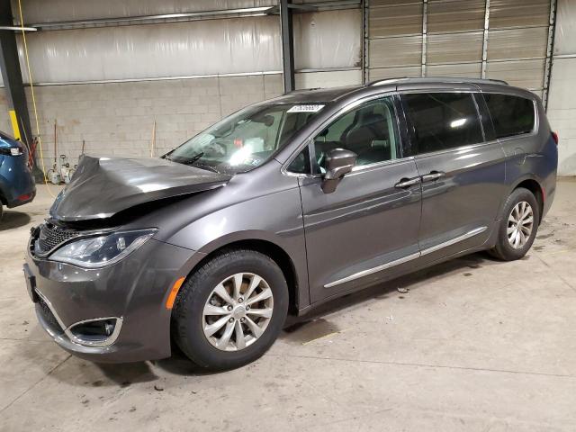 CHRYSLER PACIFICA T 2017 with VIN 2C4RC1BGXHR759626 - Photo from auction