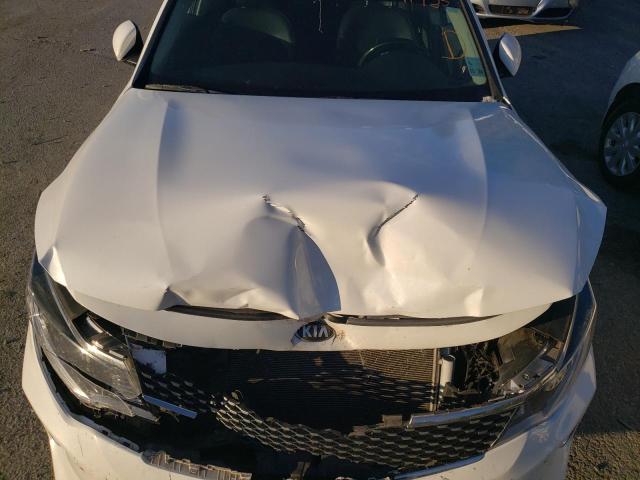 Photo 11 from auction – 2018 KIA OPTIMA LX with VIN 5XXGT4L33JG241733