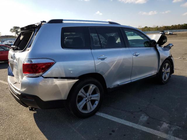 Photo 3 from auction – 2011 TOYOTA HIGHLANDER with VIN 5TDDK3EH9BS078532