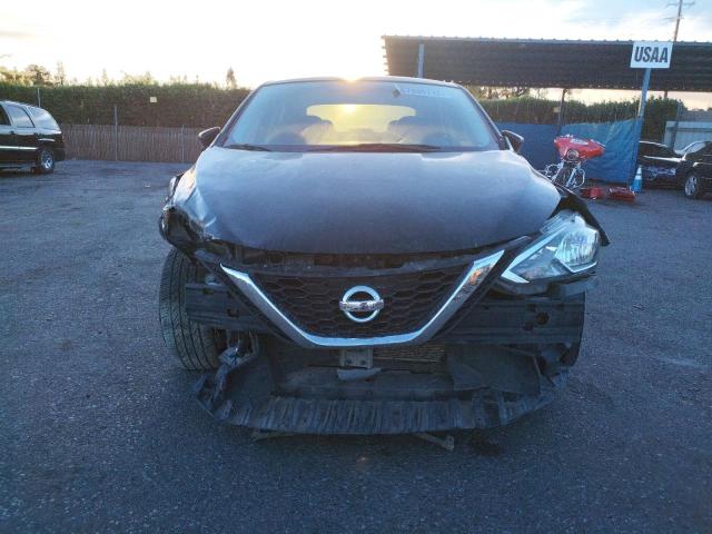 Photo 5 from auction – 2017 NISSAN SENTRA S with VIN 3N1AB7AP8HL693727