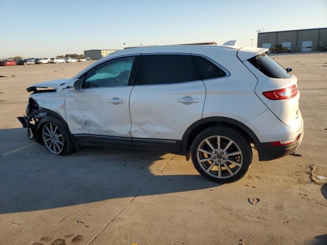 Photo 2 from auction – 2019 LINCOLN MKC RESERV with VIN 5LMCJ3C92KUL09396