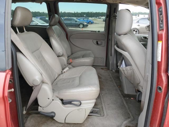 Photo 11 from auction – 2002 CHRYSLER TOWN & COU with VIN 2C8GP74L02R762470