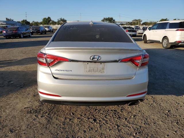 Photo 6 from auction – 2016 HYUNDAI SONATA SE with VIN 5NPE24AF8GH303616