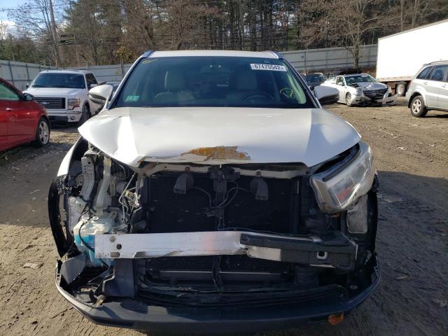 Photo 5 from auction – 2015 TOYOTA HIGHLANDER with VIN 5TDJKRFH0FS205579