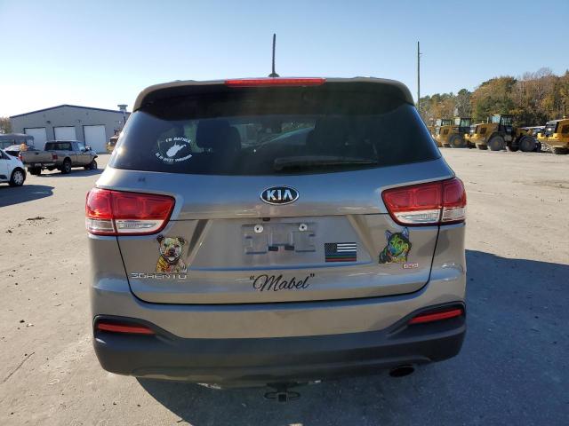 Photo 6 from auction – 2017 KIA SORENTO LX with VIN 5XYPGDA34HG214943