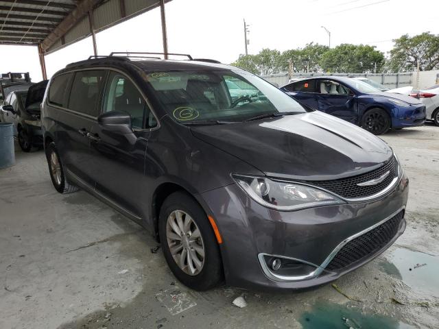Photo 4 from auction – 2017 CHRYSLER PACIFICA T with VIN 2C4RC1BG3HR656791