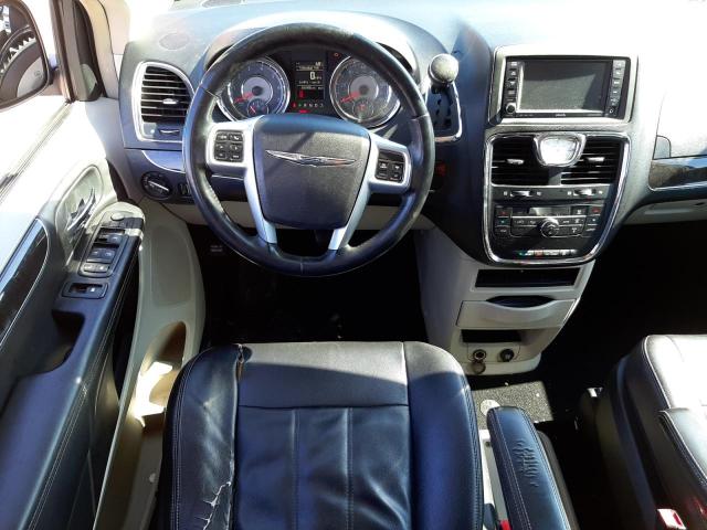 Photo 8 from auction – 2013 CHRYSLER TOWN & COU with VIN 2C4RC1BG7DR539970