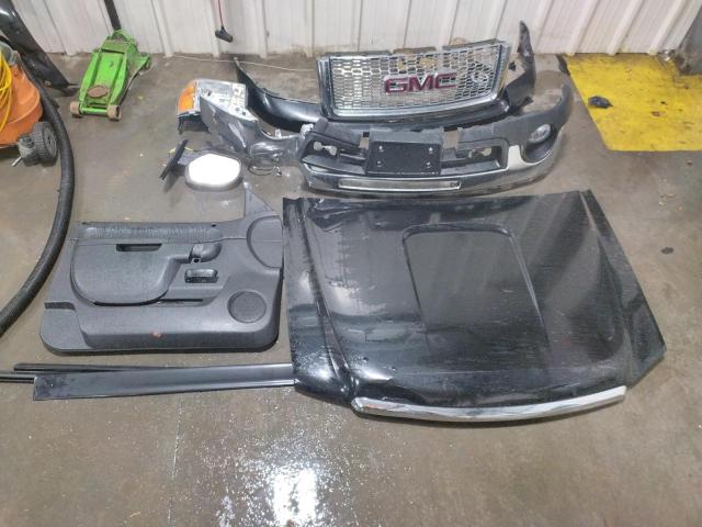 Photo 12 from auction – 2011 GMC SIERRA K15 with VIN 1GTR2VE32BZ366526
