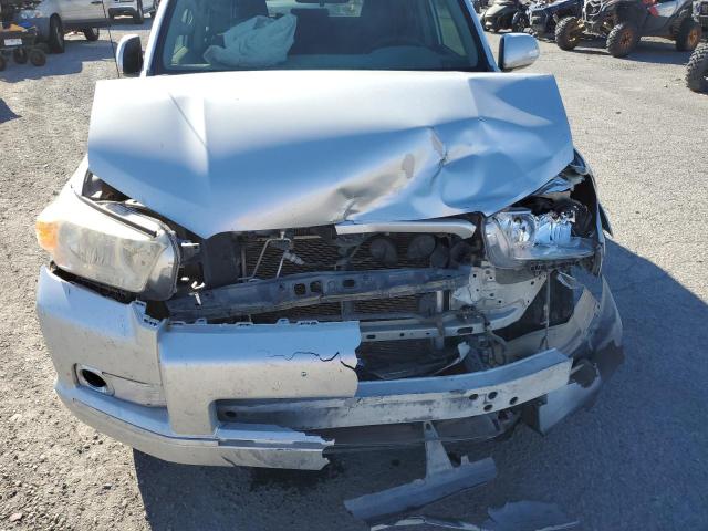 Photo 12 from auction – 2013 TOYOTA 4RUNNER SR with VIN JTEBU5JR9D5140222