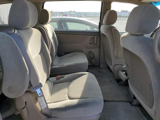 Photo 11 from auction – 2005 TOYOTA SIENNA CE with VIN 5TDZA23C95S372317