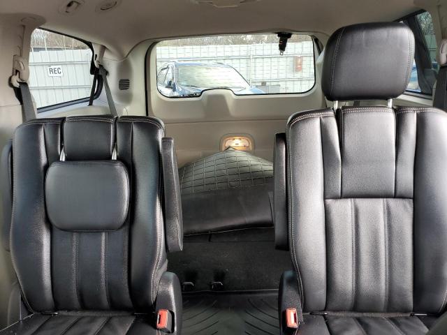 Photo 10 from auction – 2013 CHRYSLER TOWN & COU with VIN 2C4RC1BG2DR605776