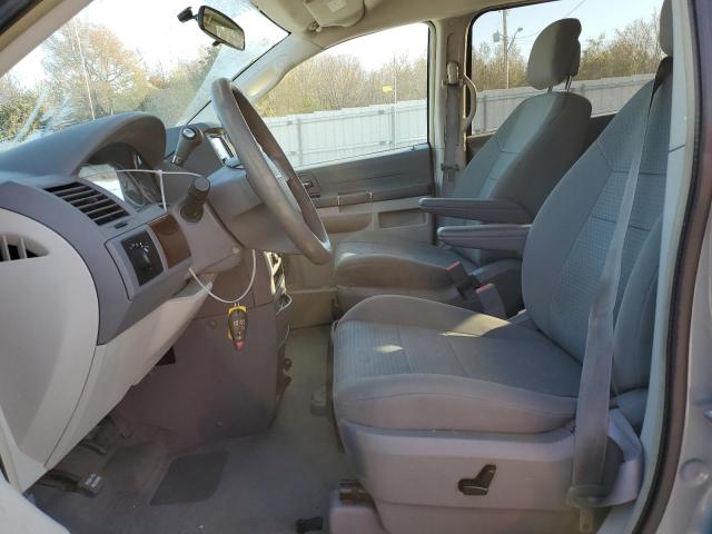 Photo 7 from auction – 2010 CHRYSLER TOWN & COU with VIN 2A4RR2D13AR365592