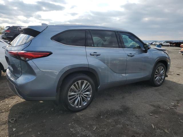 Photo 3 from auction – 2022 TOYOTA HIGHLANDER with VIN 5TDFZRBH6NS193394
