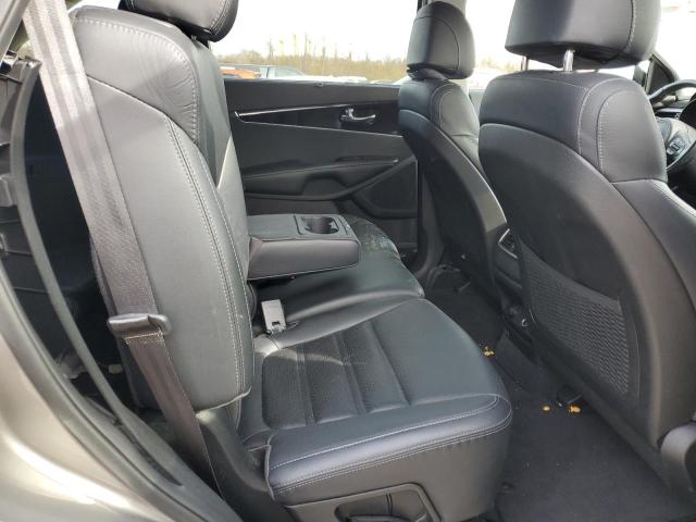 Photo 11 from auction – 2017 KIA SORENTO EX with VIN 5XYPH4A59HG204004
