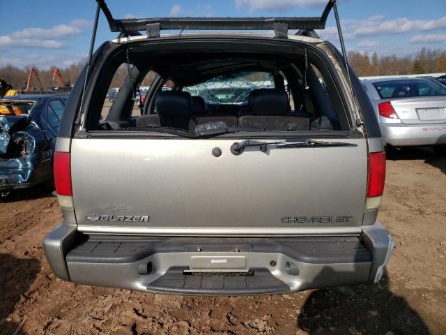 Photo 6 from auction – 2002 CHEVROLET BLAZER with VIN 1GNDT13W32K111493