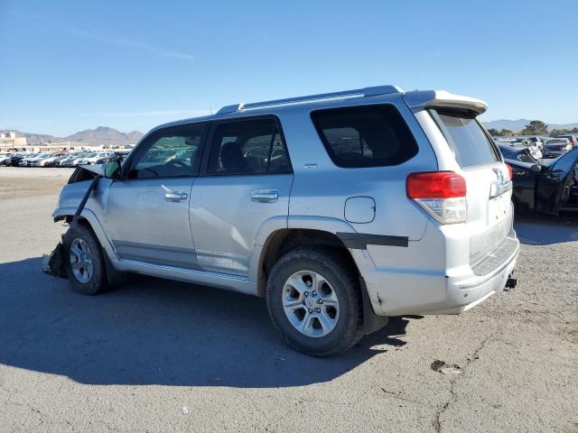 Photo 2 from auction – 2013 TOYOTA 4RUNNER SR with VIN JTEBU5JR9D5140222