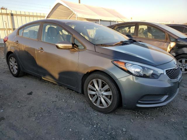 Photo 4 from auction – 2016 KIA FORTE LX with VIN KNAFX4A6XG5574194