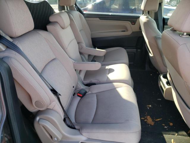 Photo 11 from auction – 2018 HONDA ODYSSEY EX with VIN 5FNRL6H57JB084841