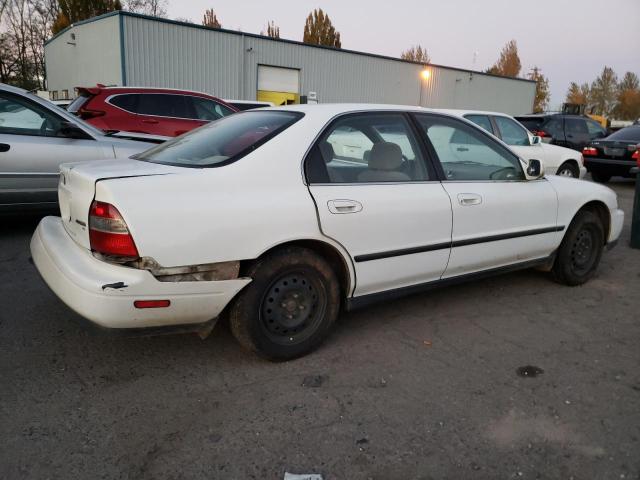 Photo 3 from auction – 1994 HONDA ACCORD with VIN JHMCD5537RC083079