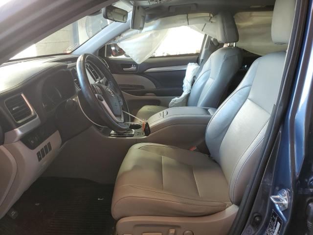 Photo 7 from auction – 2017 TOYOTA HIGHLANDER with VIN 5TDJZRFH2HS411551