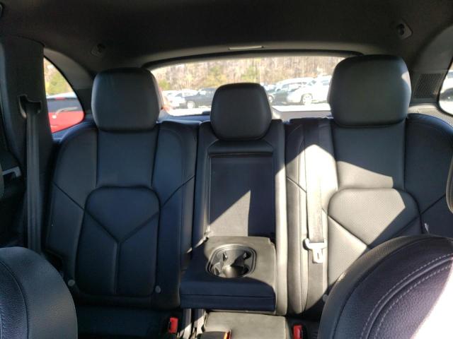 Photo 10 from auction – 2014 PORSCHE CAYENNE with VIN WP1AA2A21ELA05225