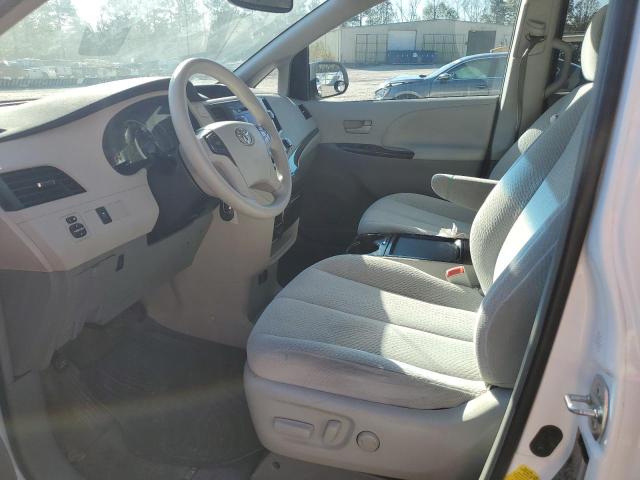 Photo 7 from auction – 2011 TOYOTA SIENNA LE with VIN 5TDKK3DC7BS155315