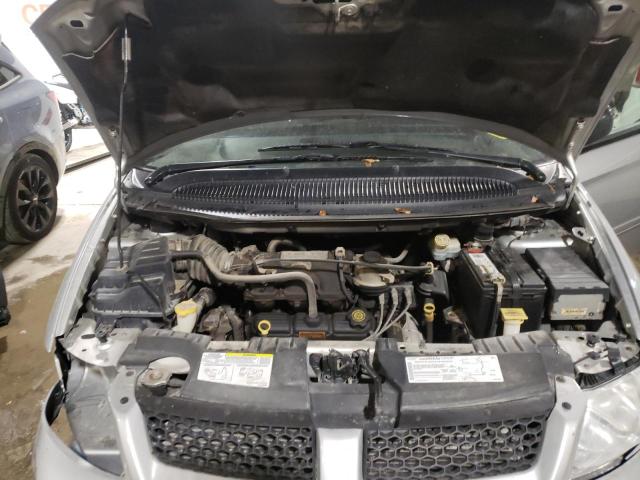 Photo 12 from auction – 2004 DODGE GRAND CARA with VIN 2D4GP44L04R609691