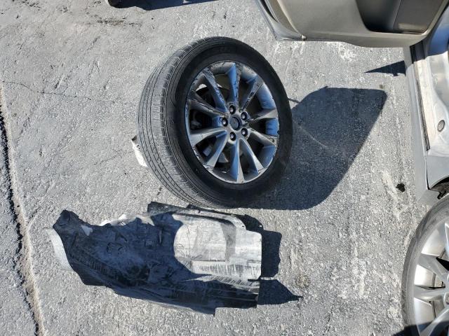 Photo 12 from auction – 2017 FORD FUSION SE with VIN 3FA6P0HD2HR367223